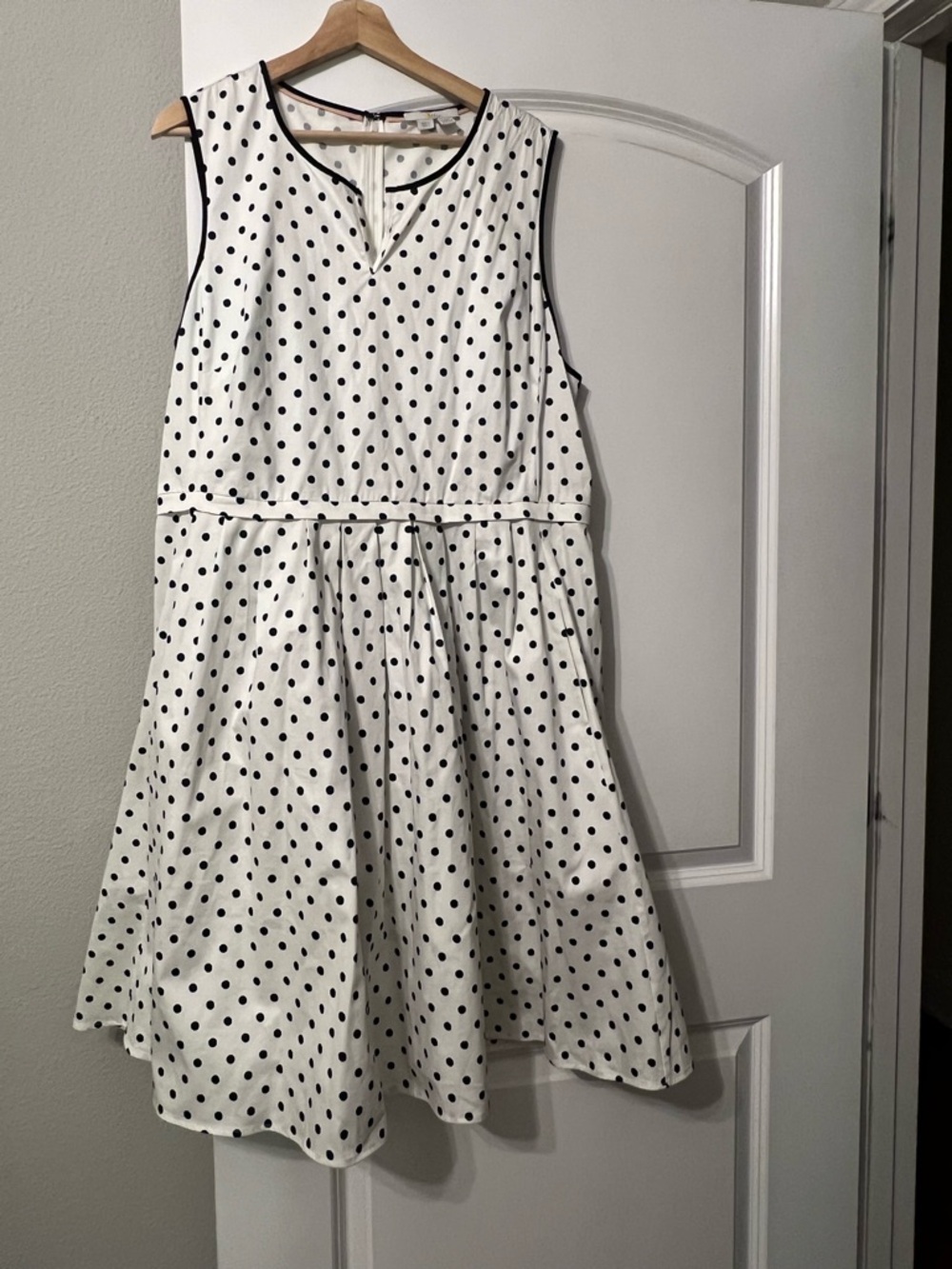 Boden Black Polka Dot White Dress